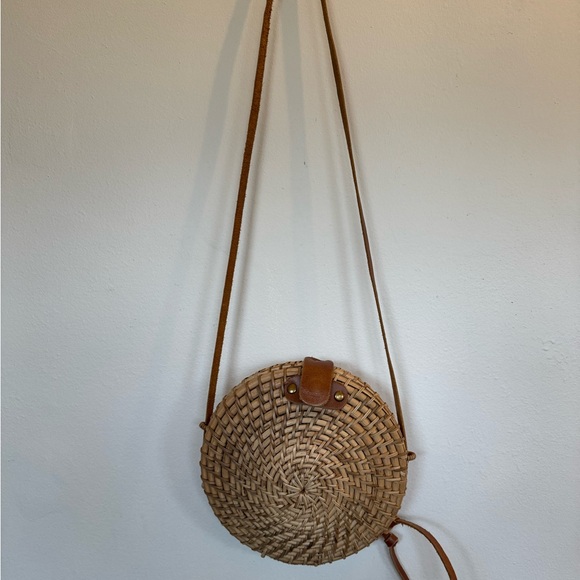 world marketplace Handbags - World Marketplace Basket Purse